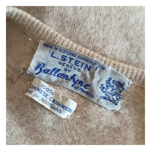 Charger l'image dans la galerie, 1950s - BALLANTYNE, Scotland - Gorgeous Pure Cashmere Cardigan