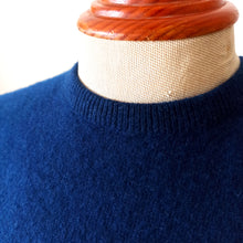 Charger l'image dans la galerie, 1950s - PRINGLE, Scotland - Exquisite Blue Pure Cashmere Sweater