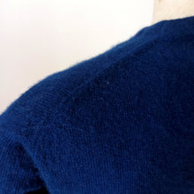 Charger l'image dans la galerie, 1950s - PRINGLE, Scotland - Exquisite Blue Pure Cashmere Sweater