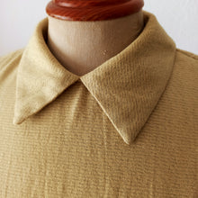 Carica l'immagine nel visualizzatore di Gallery, 1940s - Stunning Pale Yellow Soft Wool Dress - W28 (72cm)