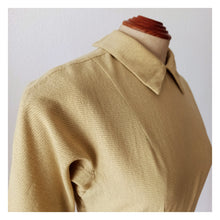 Carica l'immagine nel visualizzatore di Gallery, 1940s - Stunning Pale Yellow Soft Wool Dress - W28 (72cm)