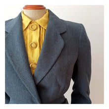 Cargar imagen en el visor de la galería, 1940s - Fabulous Slate Blue Wool Suit - W29 (74cm)