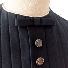 Charger l'image dans la galerie, 1940s 1950s - Superb Black Gabardine Accordion Skirt Dress - W29 (74cm)