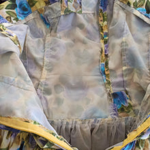 Charger l'image dans la galerie, 1950s 1960s - Spectacular Roseprint Dress - W28 (72cm)