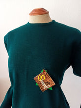 Laden Sie das Bild in den Galerie-Viewer, 1950s 1960s - SIRENCEL, Igualada - Deadstock Petrol Green Sweater