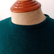 Laden Sie das Bild in den Galerie-Viewer, 1950s 1960s - SIRENCEL, Igualada - Deadstock Petrol Green Sweater