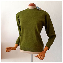 Charger l'image dans la galerie, 1950s 1960s - VICENTE, Barcelona - Deadstock Moss Green Sweater