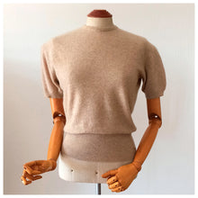 Charger l'image dans la galerie, 1950s - GRIEDER & CIA, Switzerland - Gorgeous Pure Cashmere Jumper - W24/34 (62/86cm)
