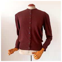 Charger l'image dans la galerie, 1940s 1950s - PRINGLE, Scotland - Chocolate Brown Pure Cashmere Cardigan
