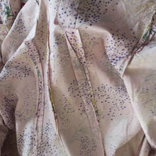 Cargar imagen en el visor de la galería, 1940s 1950s - Adorable Pink Floral Cotton Blouse - W30 (76cm)