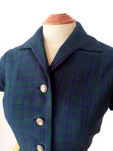 Charger l'image dans la galerie, 1950s - Gorgeous Tartan Soft Wool Blouse - W27 (68.5cm)