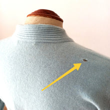 Laden Sie das Bild in den Galerie-Viewer, 1950s - LENNOX, Scotland - AS IS! - Baby Blue Cashmere Sweater - W29/34 (78/86cm)