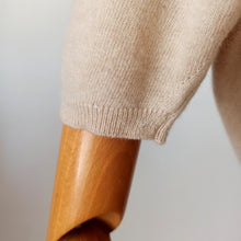Load image into Gallery viewer, 1950s - BRAEMAR, Scotland - Gorgeous Sand Cashmere Jumper