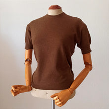 Charger l'image dans la galerie, 1950s - BALLANTYNE, Scotland - Gorgeous Brown Cashmere Twin Set