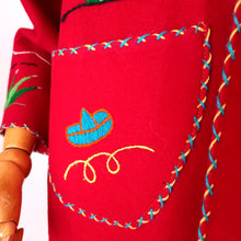 Cargar imagen en el visor de la galería, 1940s 1950s - BY MIKES MGF, MEXICO - Fabulous Souvenir Wool Jacket