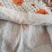 Charger l'image dans la galerie, 1950s 1960s - Stunning Pyramids Roseprint Cotton Dress - W26 (66cm)