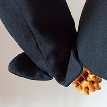 Cargar imagen en el visor de la galería, 1940s - New Look Black Wool Velvet Jacket - W32 (82cm)