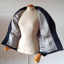Cargar imagen en el visor de la galería, 1940s - New Look Black Wool Velvet Jacket - W32 (82cm)