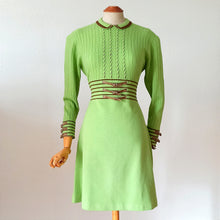Charger l'image dans la galerie, 1960s - Delicious Apple Green Wool Knit Dress - W32 (82cm)