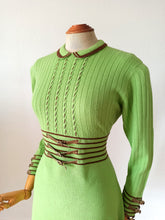Charger l'image dans la galerie, 1960s - Delicious Apple Green Wool Knit Dress - W32 (82cm)