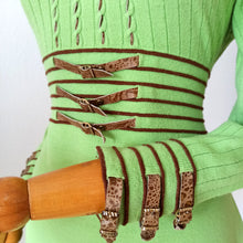 Charger l'image dans la galerie, 1960s - Delicious Apple Green Wool Knit Dress - W32 (82cm)