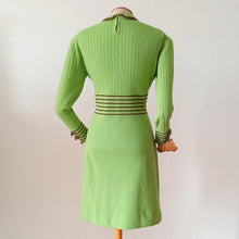 Charger l'image dans la galerie, 1960s - Delicious Apple Green Wool Knit Dress - W32 (82cm)