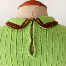 Charger l'image dans la galerie, 1960s - Delicious Apple Green Wool Knit Dress - W32 (82cm)