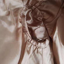 Carica l'immagine nel visualizzatore di Gallery, 1950s 1960s - Stunning Wool Flecked Couture Suit - W26 (66cm)