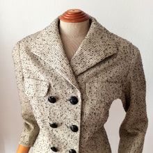 Carica l'immagine nel visualizzatore di Gallery, 1950s 1960s - Stunning Wool Flecked Couture Suit - W26 (66cm)