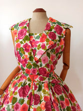 Charger l'image dans la galerie, 1950s 1960s - Stunning Abstract Floral Cotton Dress - W31.5 (80cm)