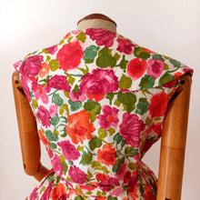 Charger l'image dans la galerie, 1950s 1960s - Stunning Abstract Floral Cotton Dress - W31.5 (80cm)
