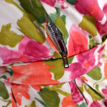 Charger l'image dans la galerie, 1950s 1960s - Stunning Abstract Floral Cotton Dress - W31.5 (80cm)