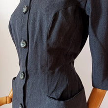 Charger l'image dans la galerie, 1950s - Superb Curvy Dark Grey Wool Dress - W31 (78cm)