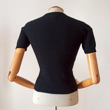 Charger l'image dans la galerie, 1950s - PRINGLE, Scotland - Black Pure Cashmere Jumper - Sz. 34
