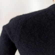 Charger l'image dans la galerie, 1950s - PRINGLE, Scotland - Black Pure Cashmere Jumper - Sz. 34