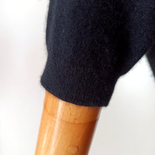 Charger l'image dans la galerie, 1950s - PRINGLE, Scotland - Black Pure Cashmere Jumper - Sz. 34