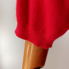 Charger l'image dans la galerie, 1950s - DALTON, USA - Gorgeous Pink Pure Cashmere Jumper