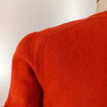 Charger l'image dans la galerie, 1950s 1960s - JAEGER, UK - Tile Color Pure Cashmere Jumper - Sz. 40