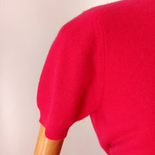 Charger l'image dans la galerie, 1950s - JAEGER, UK - Sweet Pink Pure Cashmere Jumper - Sz. 36