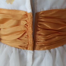 Charger l'image dans la galerie, 1950s 1960s - ILGUW, USA - Outstanding Beauty Sunflowers Organza Dress - W27 (68cm)