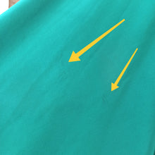 Charger l'image dans la galerie, 1950s - Spectacular Emerald Green Taffeta Dress - W27 (68cm)