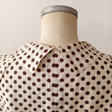 Laden Sie das Bild in den Galerie-Viewer, 1960s - LUTZ TEUTLOFF, Berlin - Designer Exquisite Jacket Set - W38 (96cm)