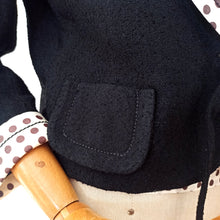 Laden Sie das Bild in den Galerie-Viewer, 1960s - LUTZ TEUTLOFF, Berlin - Designer Exquisite Jacket Set - W38 (96cm)