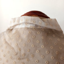 Cargar imagen en el visor de la galería, 1940s 1950s - Luxurious Nylon Velvet Balloon Sleeves Blouse - W29 (74cm)