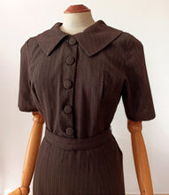 Load image into Gallery viewer, 1960s - Ultra-gorgeous Brown Textured Cotton Dress - W28.5 (72cm)
