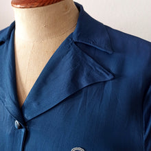 Cargar imagen en el visor de la galería, 1940s - Gorgeous Royal Blue Embroidery Rayon Dress - W30 (76cm)