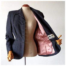 Load image into Gallery viewer, 1940s - ALEXON, UK - Elegant Grey Wool New Look Jacket - W30 (76cm)