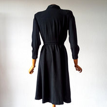 Load image into Gallery viewer, 1940s - Black Padded Shoulders Textured Rayon Wool Dress - W32 (82cm)
