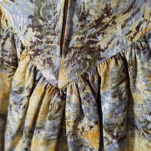 Charger l'image dans la galerie, 1950s - SPORTS-PLAGE de LUXE, France - Stunning Floral Dress - W27 (68cm)