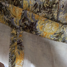 Charger l'image dans la galerie, 1950s - SPORTS-PLAGE de LUXE, France - Stunning Floral Dress - W27 (68cm)